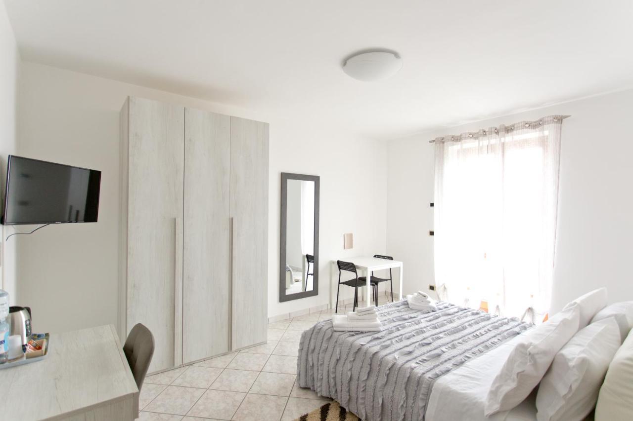 La Villa Carmelina อาเจโรลา ภายนอก รูปภาพ